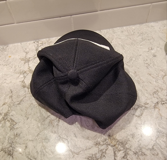 wilfred free, Embroidered Baseball Hat, Black/White, ONE SIZE. - Picture 2 of 3